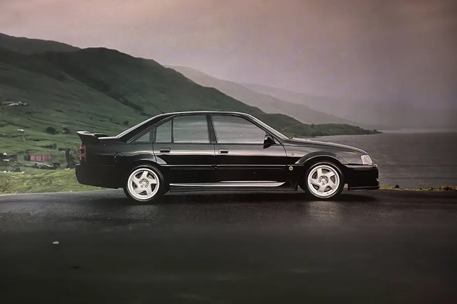 Lotus-Carlton_01-desktop-overview.webp