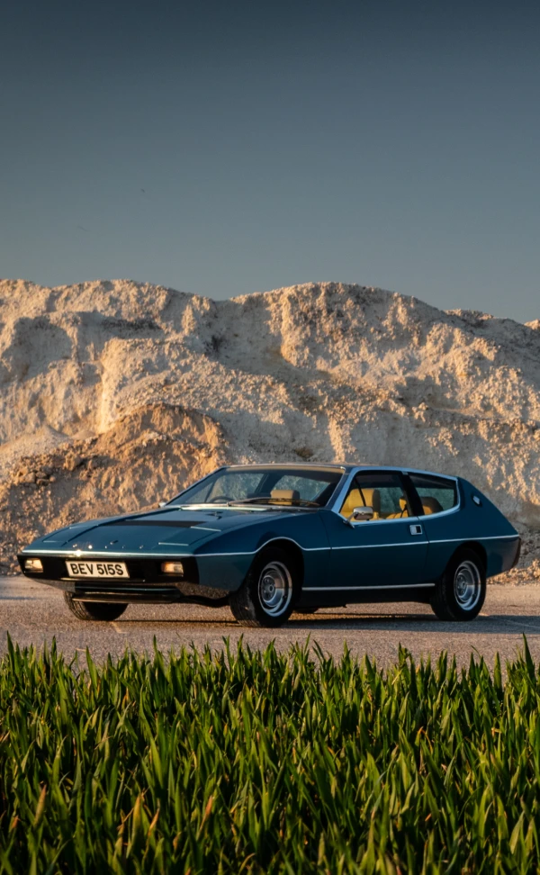 road-cars-gallery-mobile1.webp
