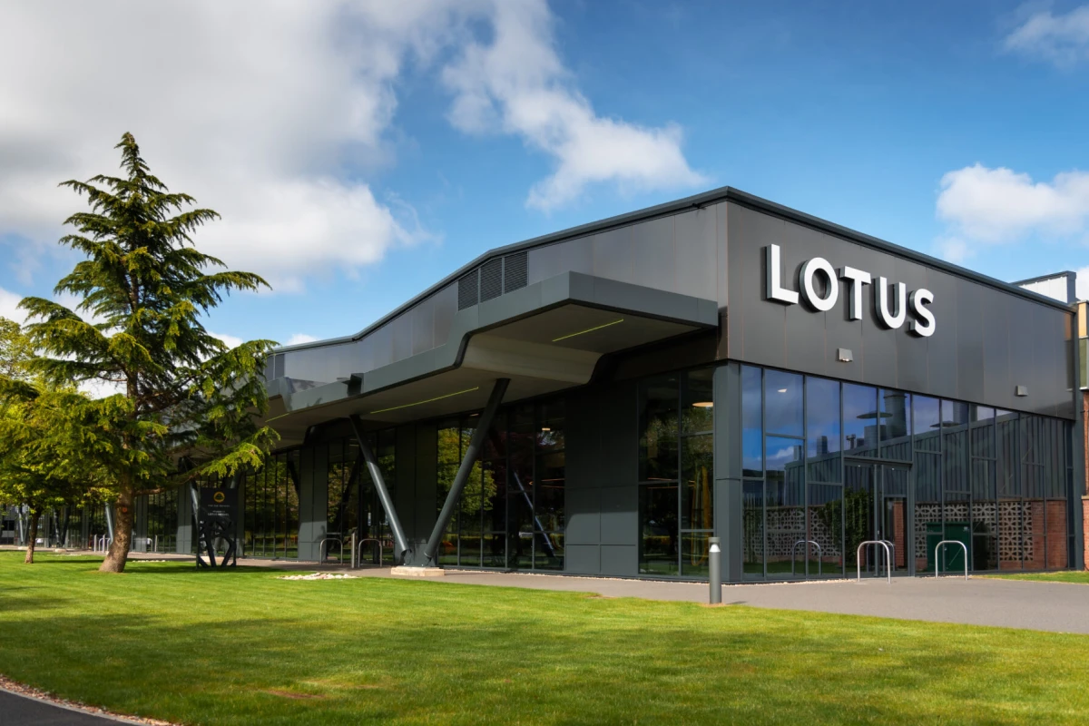 lotus-building-desktop.webp